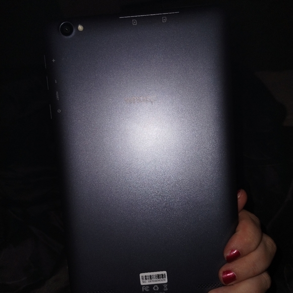 Tablet - Picture 3 of 3